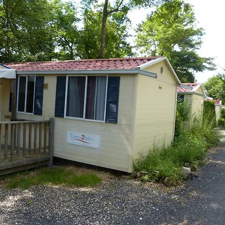营地 Chateau-camping La Grange Fort, 63500