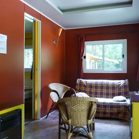 Campsite Chateau-camping La Grange Fort, 63500 3*