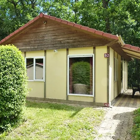 营地 Chateau-camping La Grange Fort, 63500