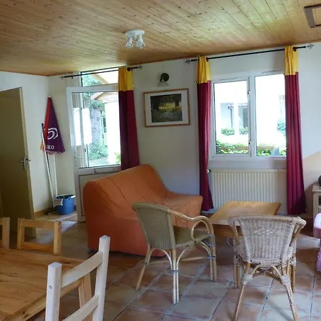 Campsite Chateau-camping La Grange Fort, 63500 Les Pradeaux