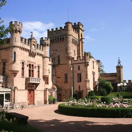 Campsite Chateau-camping La Grange Fort, 63500 Les Pradeaux